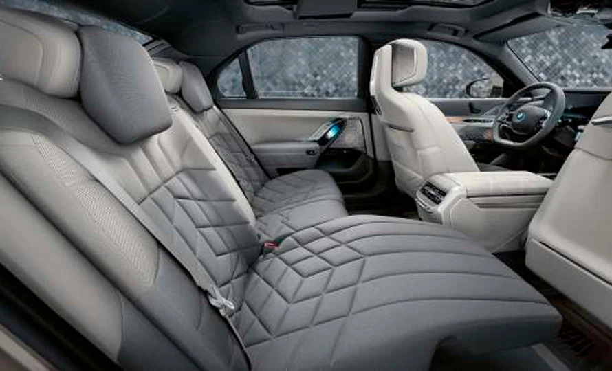 foto890_bmw-i7-tecnologia-conteudo (2).webp.webp?v=1753118227?v=1753286115?v=1759156694?v=1760536984?v=1760638108?v=1760638454?v=1760638649?v=1760638700?v=17606